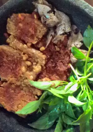 Foto resep Tempe Penyet Istimewa Dikit :p