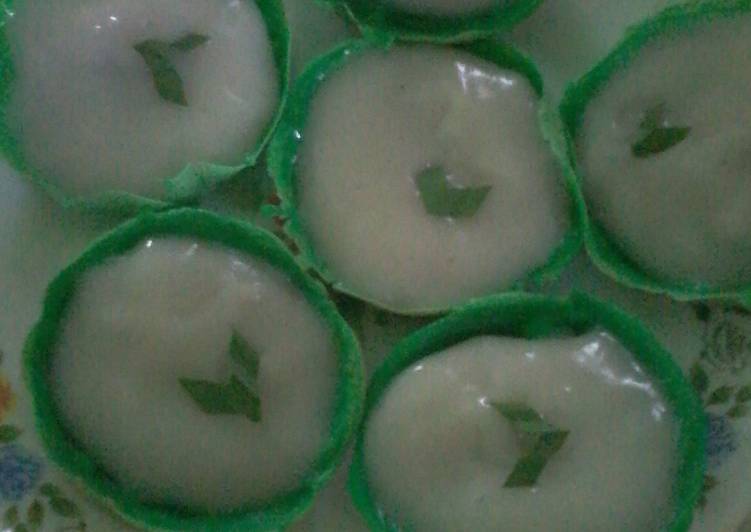  Resep  kue lumpur hijau vla  oleh yanti wahyudi Cookpad