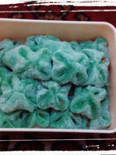 Foto resep kue mochi pandan isi kacang yummy