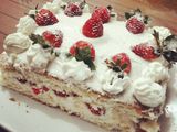Japanese Strawberry Shortcake (happy call)
