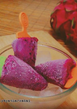 Foto resep Homemade Dragon Fruit Popsicles (Es Loli Buah Naga)