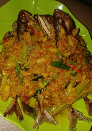 Foto resep Ikan kembung bumbu acar kuning utk anak2