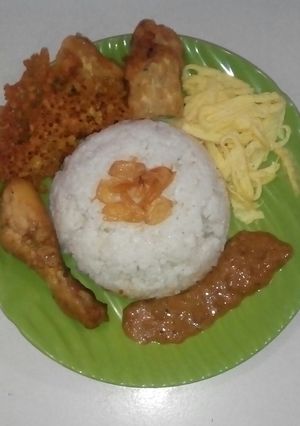 Foto resep Nasi Uduk Ricecooker