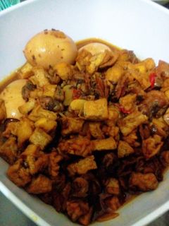 Foto resep KTT Tumis Kecap (Kerang, Tahu, Telur)