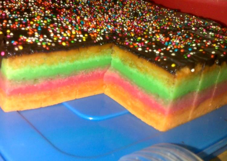 lapis kukus putih telur