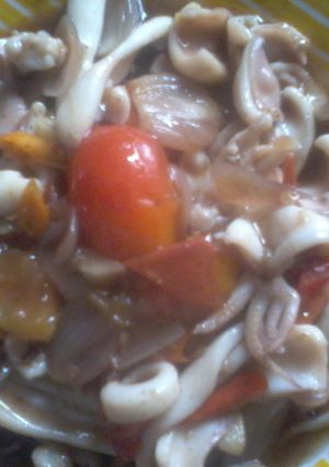 Foto resep cumi saus tiram asam pedas