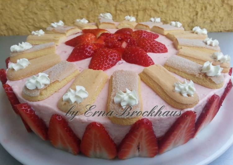 Cara Gampang Membuat Cake Strawberry Yoghurt No Baking yang Bikin Ngiler