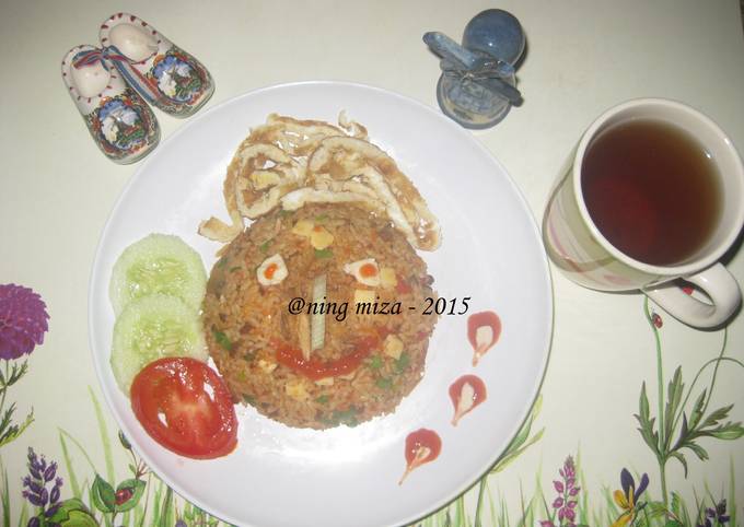 Resep 22. Nasi Goreng Keju Istimewa oleh Aning Miza - Cookpad