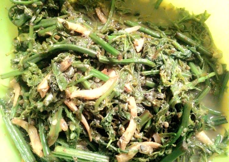 Resep Tumis sayur Pakis pedas dower oleh @Aniezafa13 - Cookpad