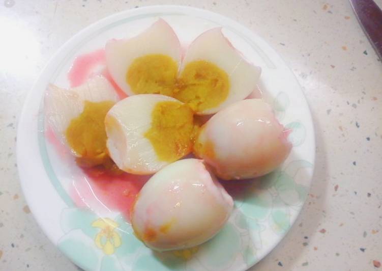 PUDING TELOR REBUS