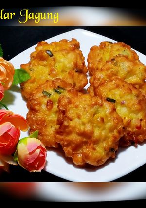 Foto resep Bakwan / Dadar jagungku buat orang ngiler