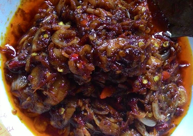 Cara Gampang Membuat Sambel Ebi Mama Pedes Petir, Lezat Sekali