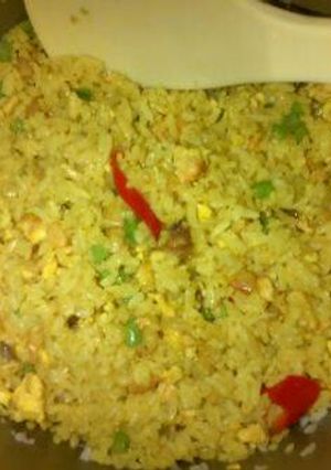 Foto resep nasi goreng kuning (breakfast)