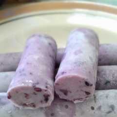 A picture of Es Potong Bubur Ketan Hitam (Mirip Campin* punya).