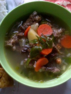 Foto resep .: Sup Tulang Ayam :.