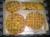 Pizza Sossis Tuna & Roti Manis
