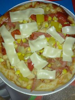 Foto resep Pizza teflon topping AGuPaSo (Ayam jaGung Paprika Sosis)