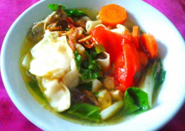 SIOMAY CUMI KUAH BAKSO