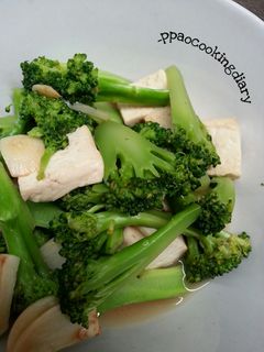Foto resep Brokoli Cah Tahu