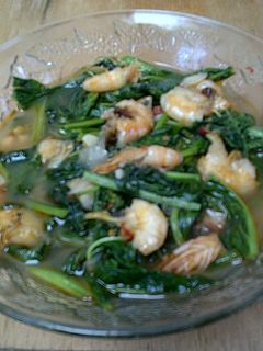 Foto resep sawi ijo tumis udang kemangi