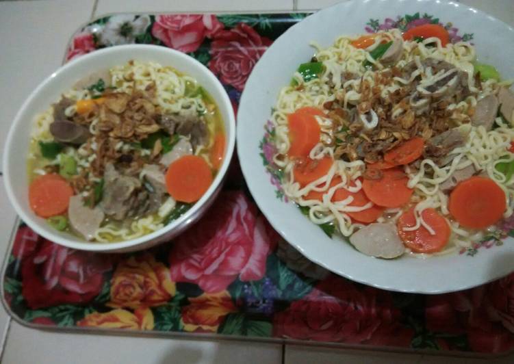 mie rebus iga bakso