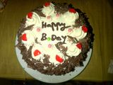 black forest ( kue tart )