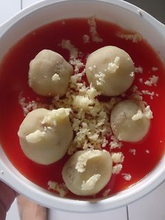 Foto resep Bola Kentang Daging Sapi dengan Saus Tomat (MPASI 8m+)