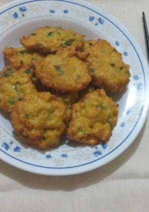 Foto resep bakwan jagung yummi