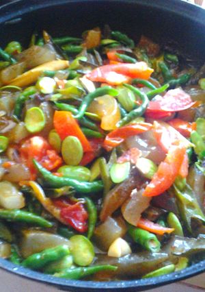 Foto resep KIKIL MASAK TAUCO CABE IJO