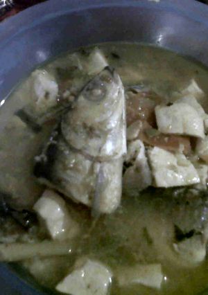 Foto resep sop bening ikan bandeng ala mama nabila