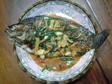 ikan manis asam sedikit pedas dan maknyus
