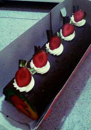 Foto resep Bolu Gulung Rainbow Siram Coklat