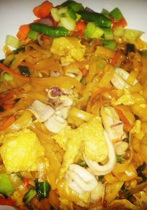 Foto resep kwetiau goreng seafood ala mamavio