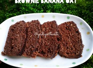 Foto resep Brownie Banana Oat Steam Cake