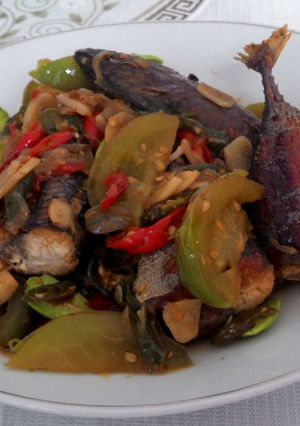 Foto resep Tongkol Tomat Hijau