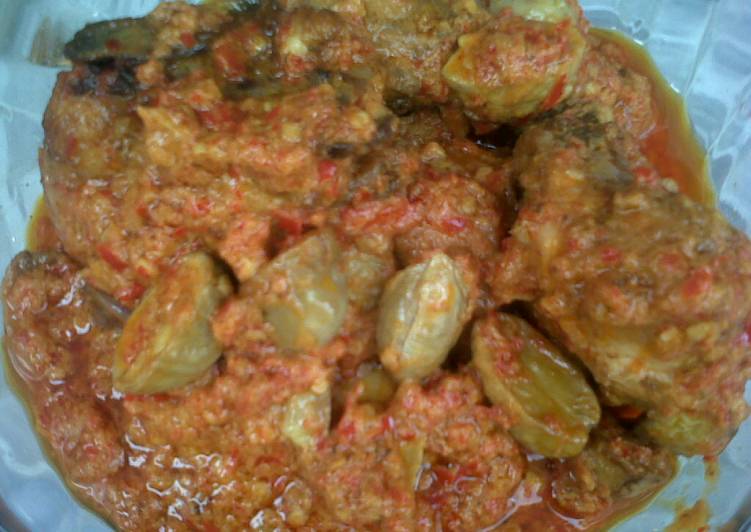 Resep Balado Jengkol Cihuyyy ^_^ oleh Echy - Cookpad