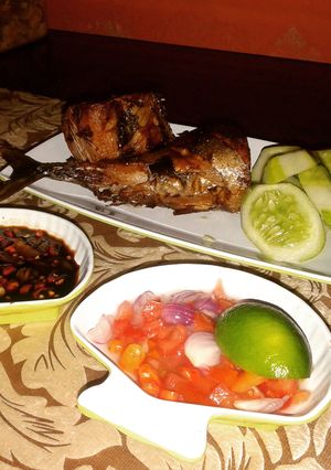 Foto resep Tongkol asap goreng sambal dabu dan kecap 