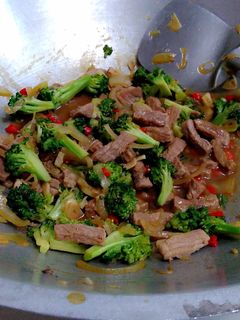 Foto resep Tumis Brokoli Daging