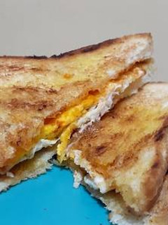 Foto resep [43] Roti Panggang Isi Telur Simple