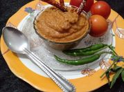 A picture of onion garlic chutney