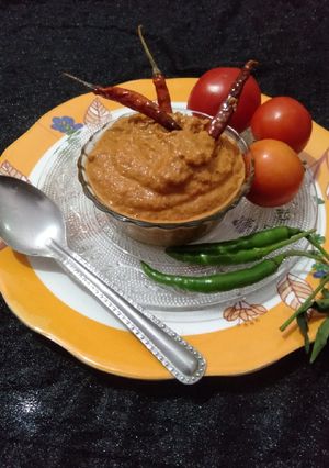 A picture of Fried Tomato, Onion, and Garlic Chutney.