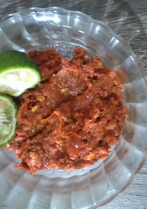 Foto resep Sambal pecel lele pedes gurih