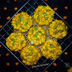 A picture of Peanuts Chikki.