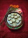 Dudh chitoi pitha