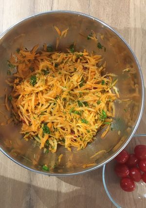 Une photo de Carottes râpées aux graînes