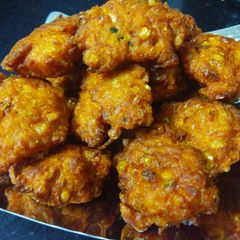 A picture of Corn pakora.