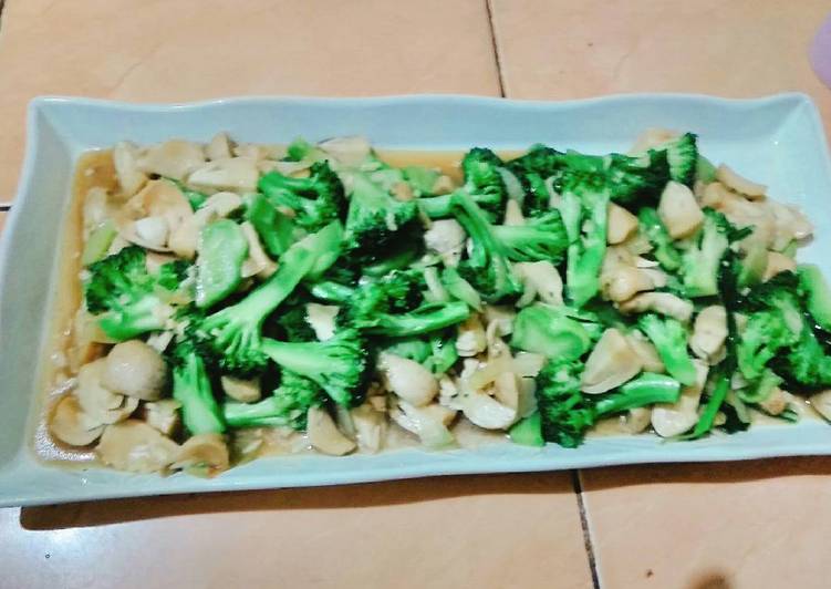 Resep Ca Brokoli ~ Jamur Merang yang Bisa Manjain Lidah