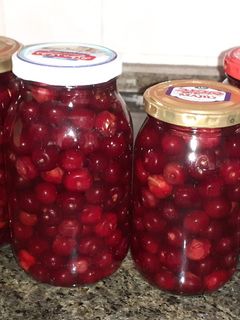عکسی از دستور ترشی آلبالو