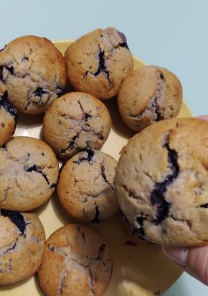 A picture of Yogurt and Blueberry Muffins.