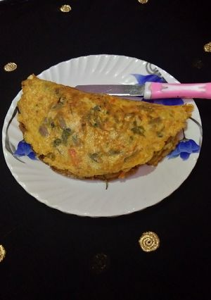ম্যাগি অমলেট (maggie omelette recipe in Bengali) রেসিপির প্রধান ছবি